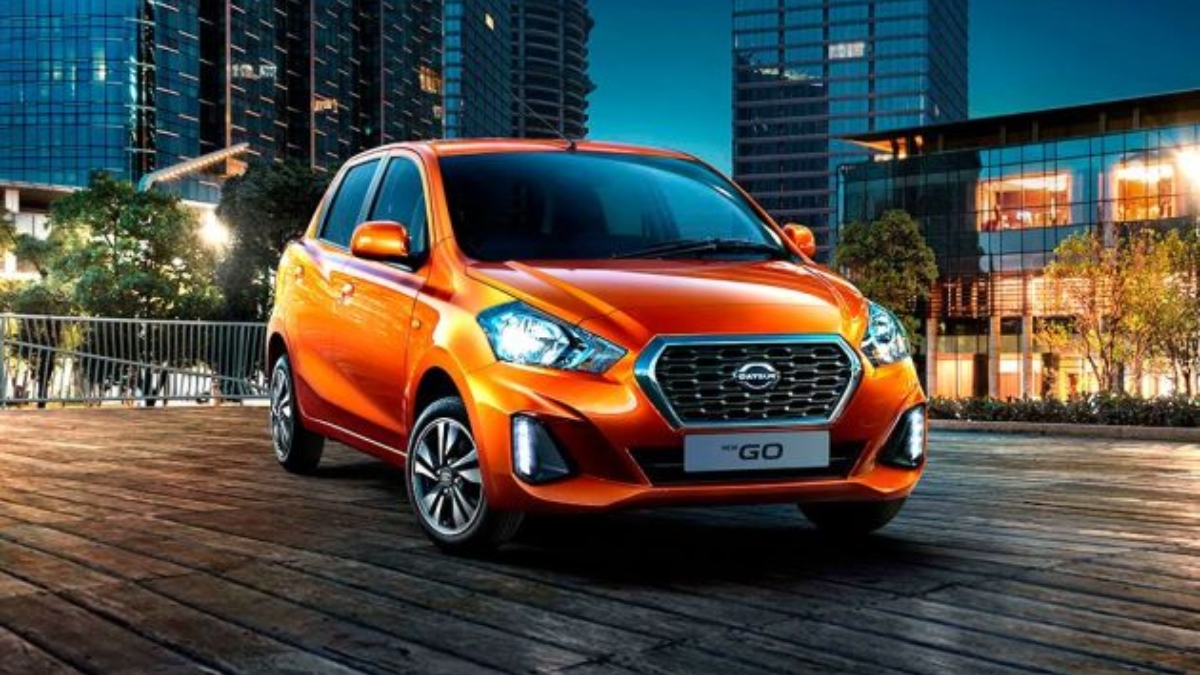 Datsun ने Go सुनते ही किया हंगामा, 20kmpl के साथ आप भी अपनी गर्लफ्रेंड के…!