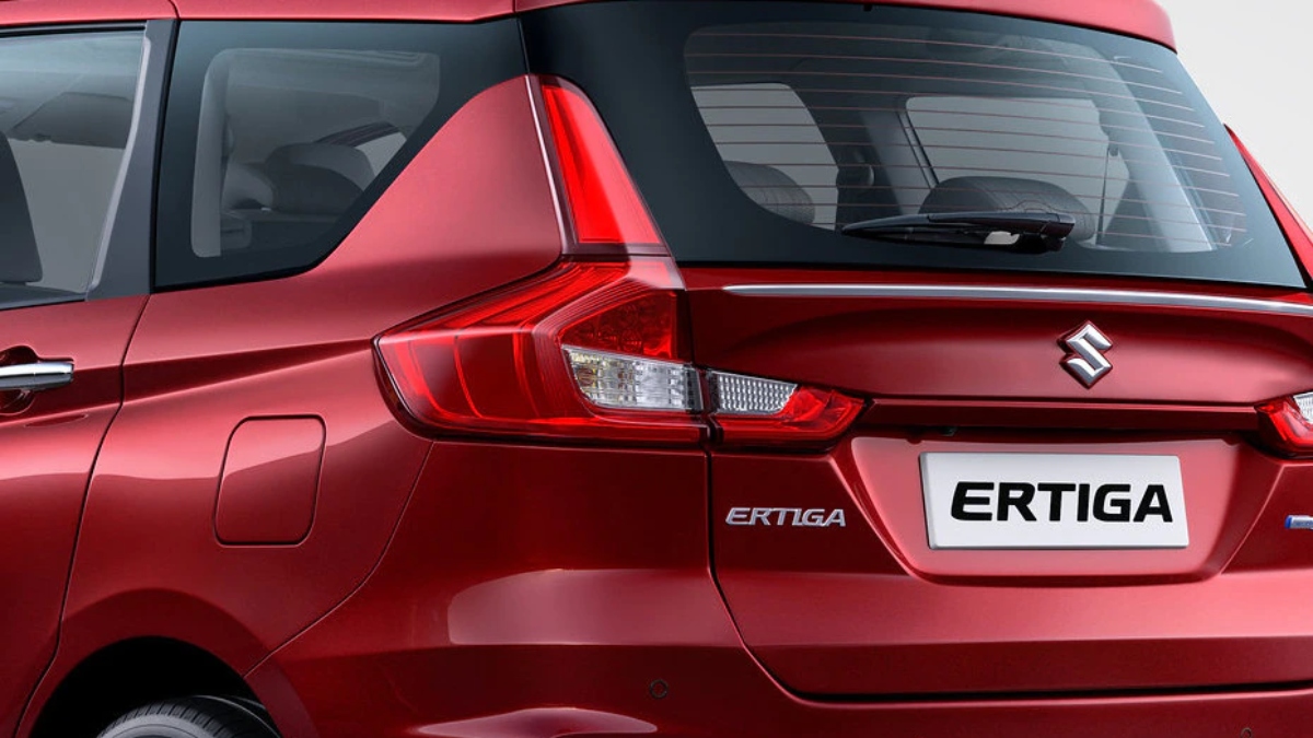 Ertiga के नए लुक को देखते ही शोरूम की ओर भागने वाले हैं आप? सुतली बम…..