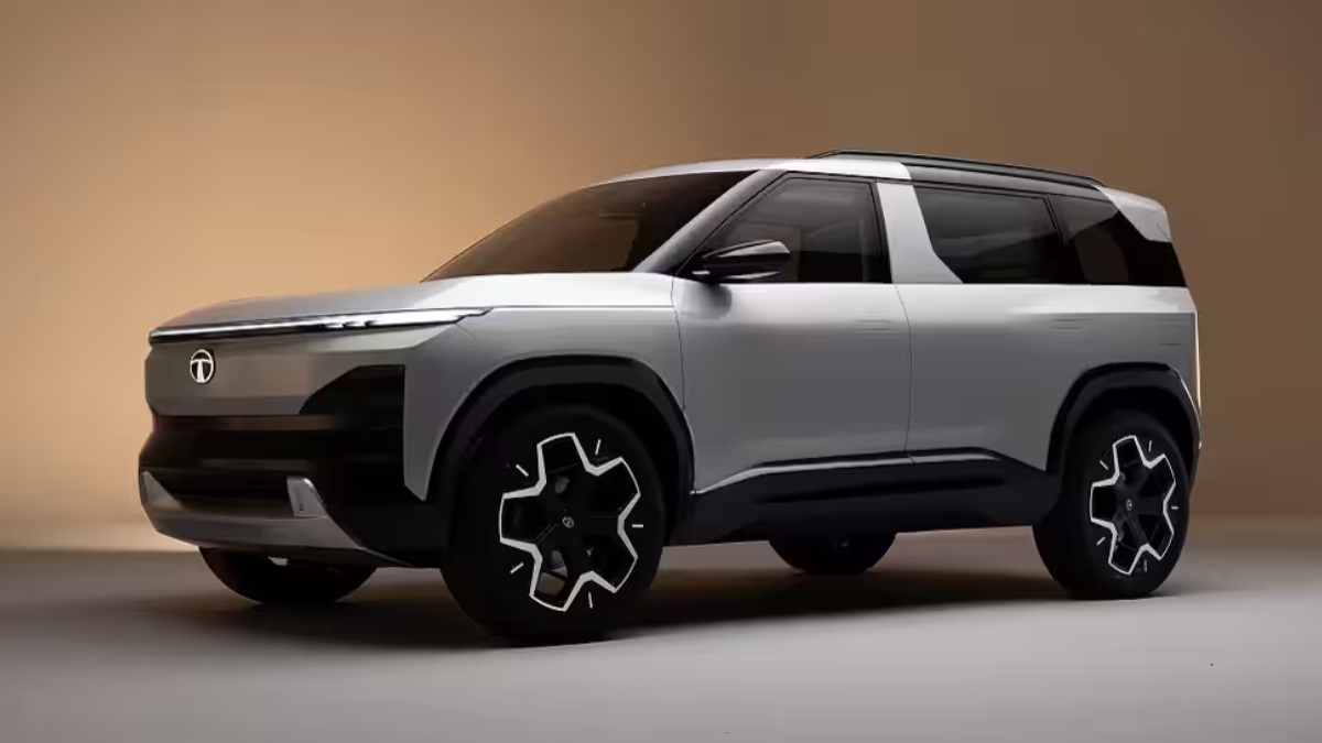 Tata Sierra के साथ 2025 में दाखिल हुई टाटा मोटर्स! 40.5kWh बैटरी पैक, 437 किमी….?