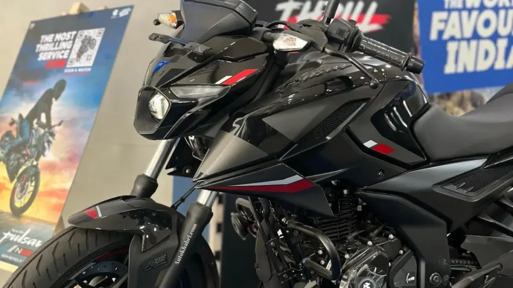 bajaj pulsar n160 new model 2023