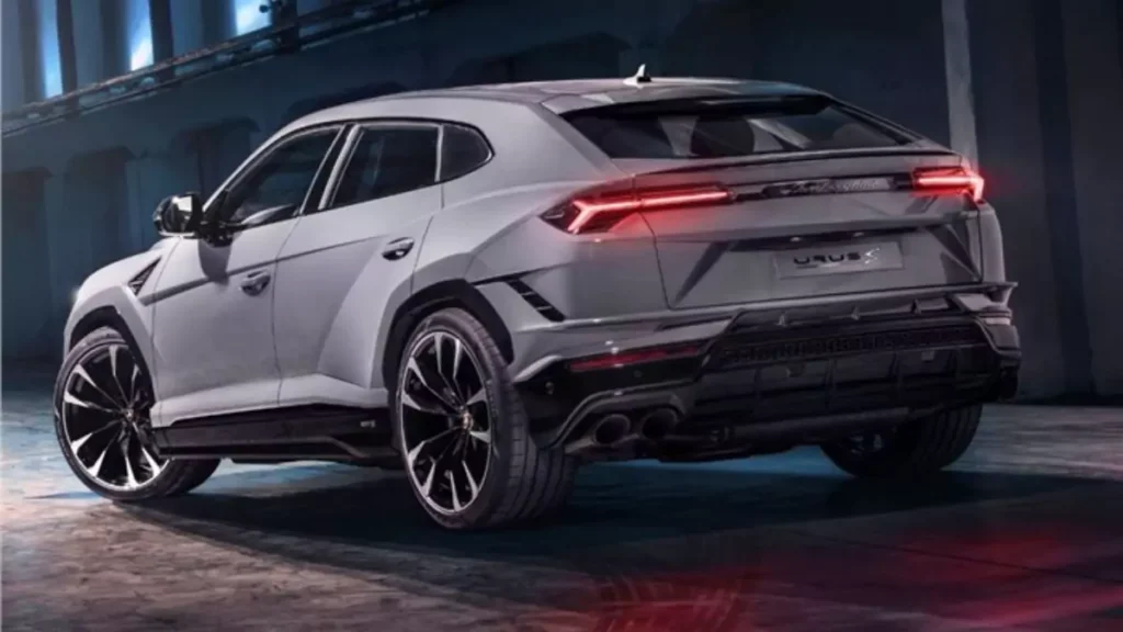 Lamborghini Urus S