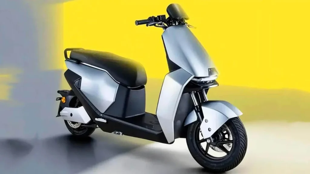 QJMotor reveals TQ electric scooter for China with 120 km Range